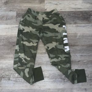 Pink Victoria’s Secret camo green and white jogger size small